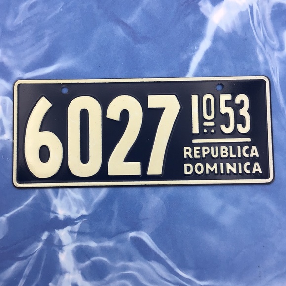 Vintage Dominican Republic License Plate Bicycle Metal Mini - Picture 1 of 8